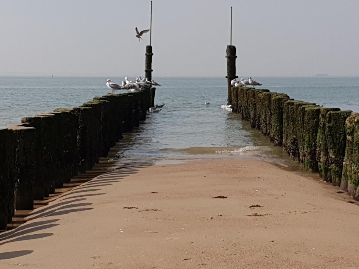 Appartement Havenzicht, gelegen aan zee met zeezicht Vlissingen Buitenkant foto