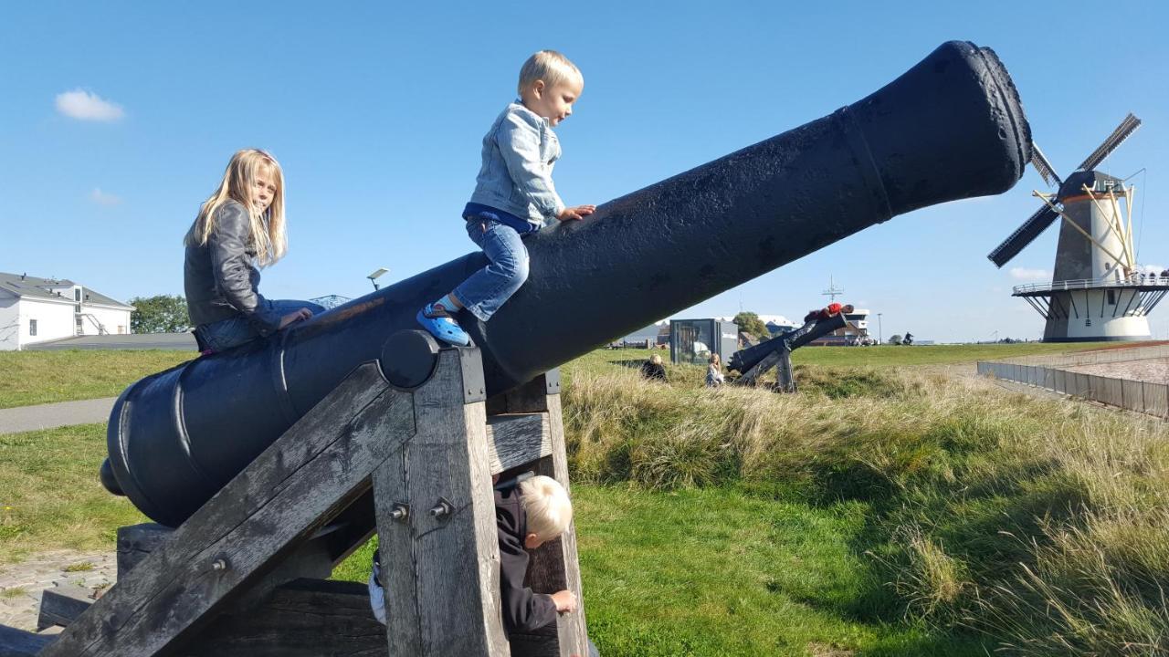 Appartement Havenzicht, gelegen aan zee met zeezicht Vlissingen Buitenkant foto