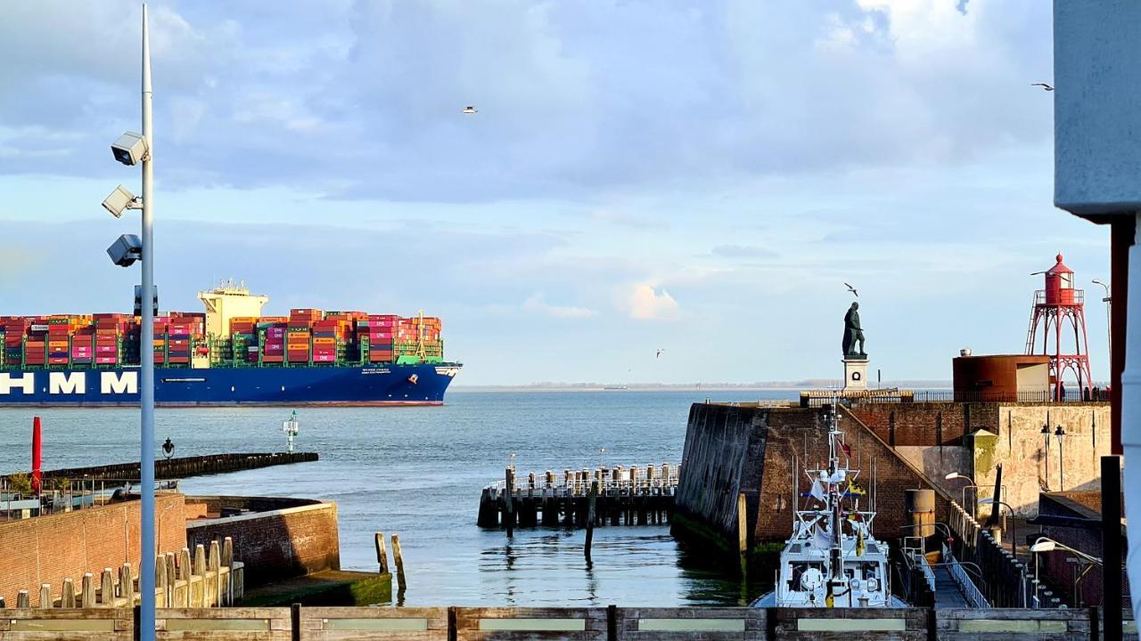 Appartement Havenzicht, gelegen aan zee met zeezicht Vlissingen Buitenkant foto
